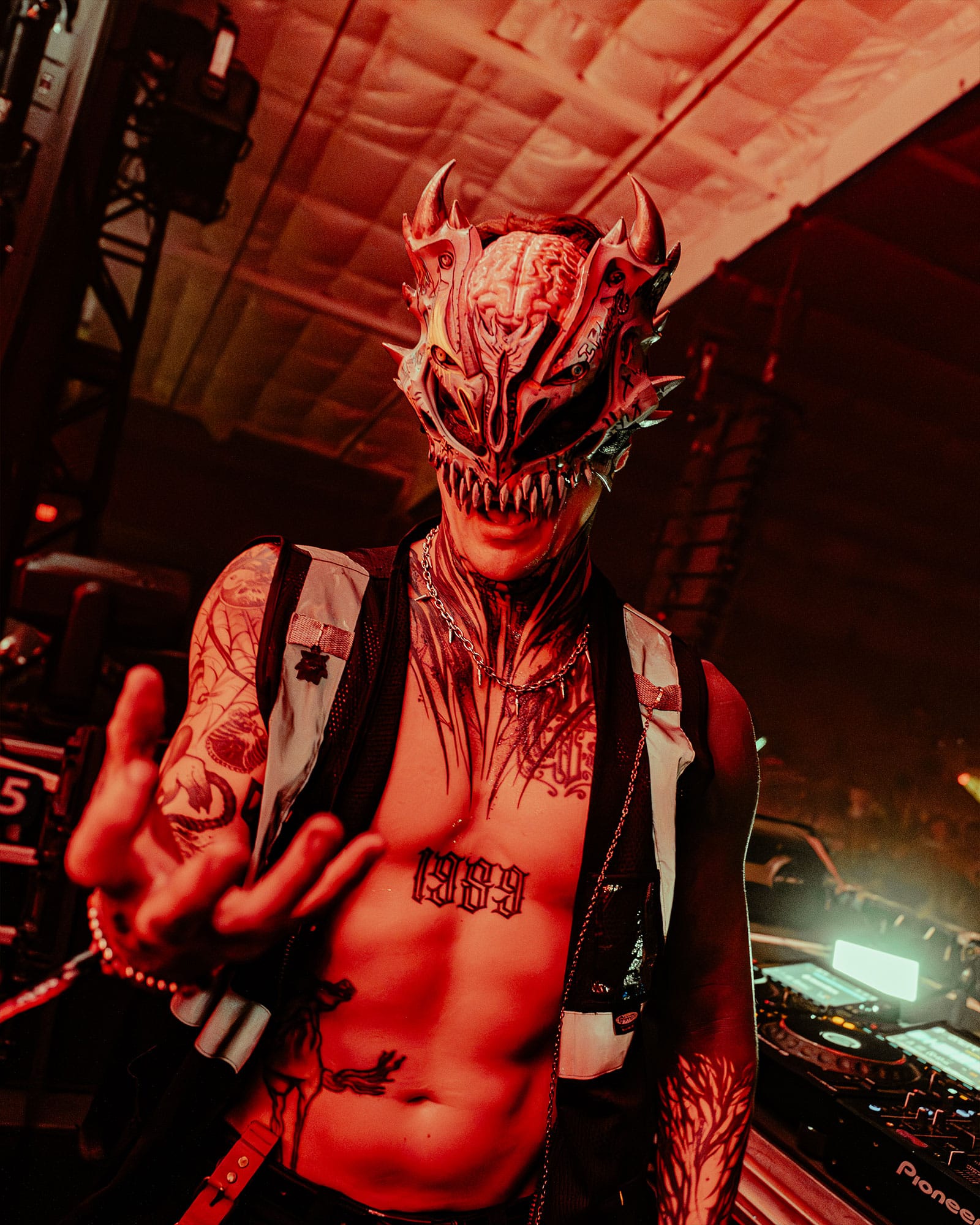 Ghengar backstage at a live bass music performance